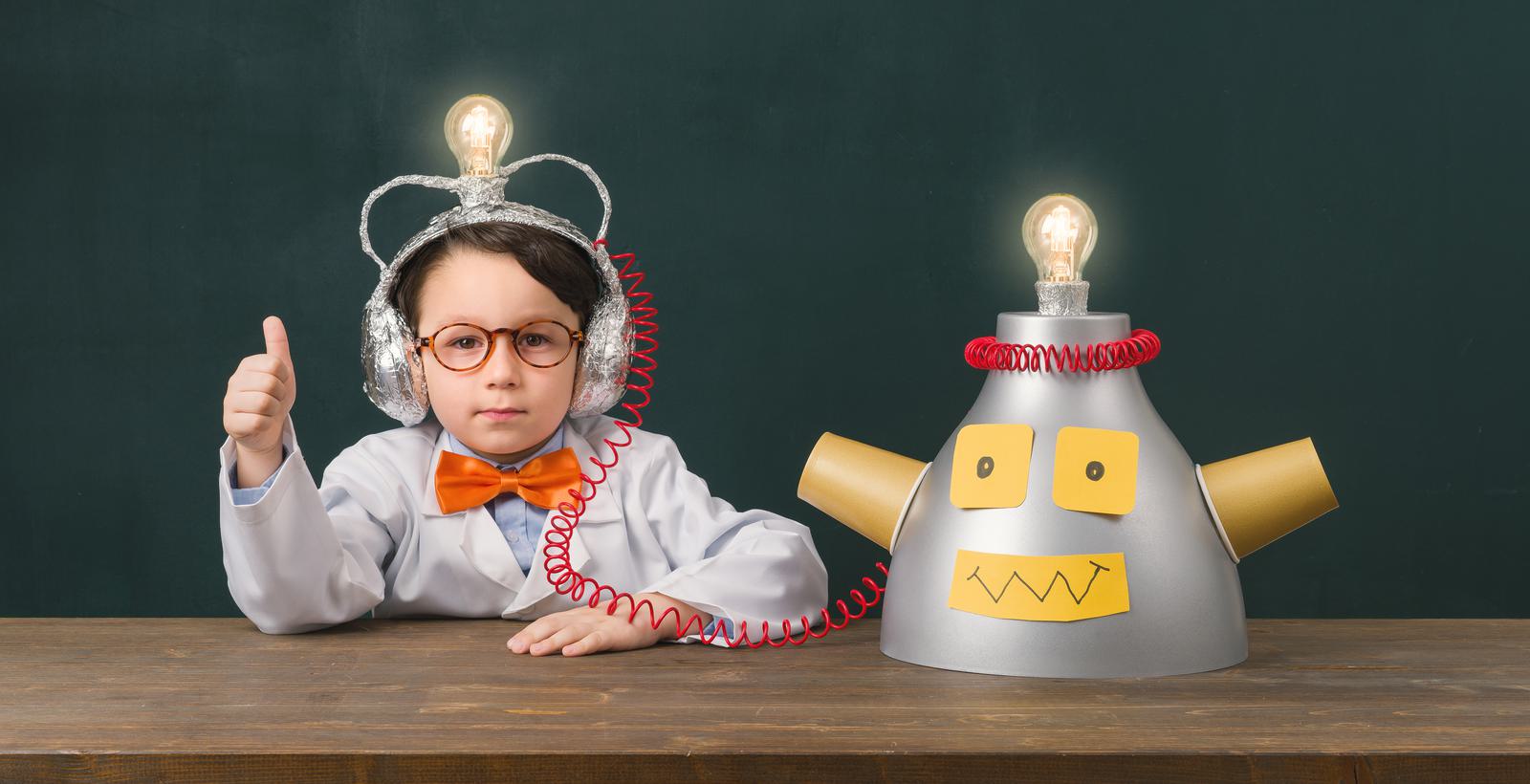 Kid scientist getting smarter with content writing tips